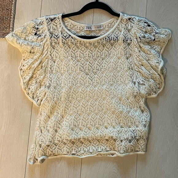 Zara short sleeve top - Picture 2 of 3